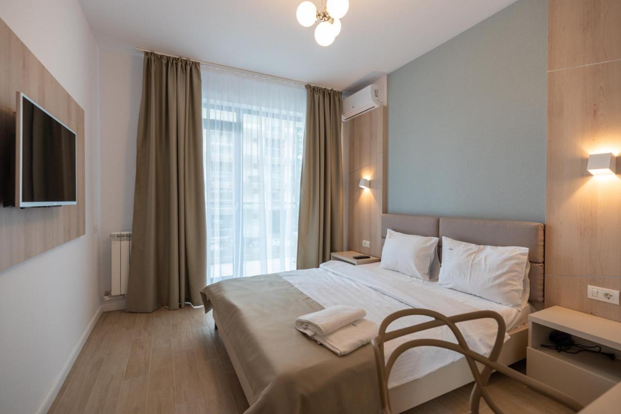 Lotus Aparthotel *