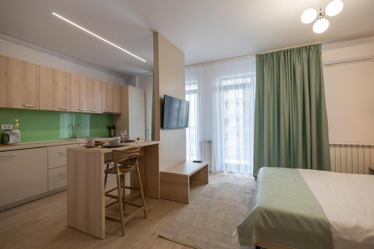 Lotus Mamaia
